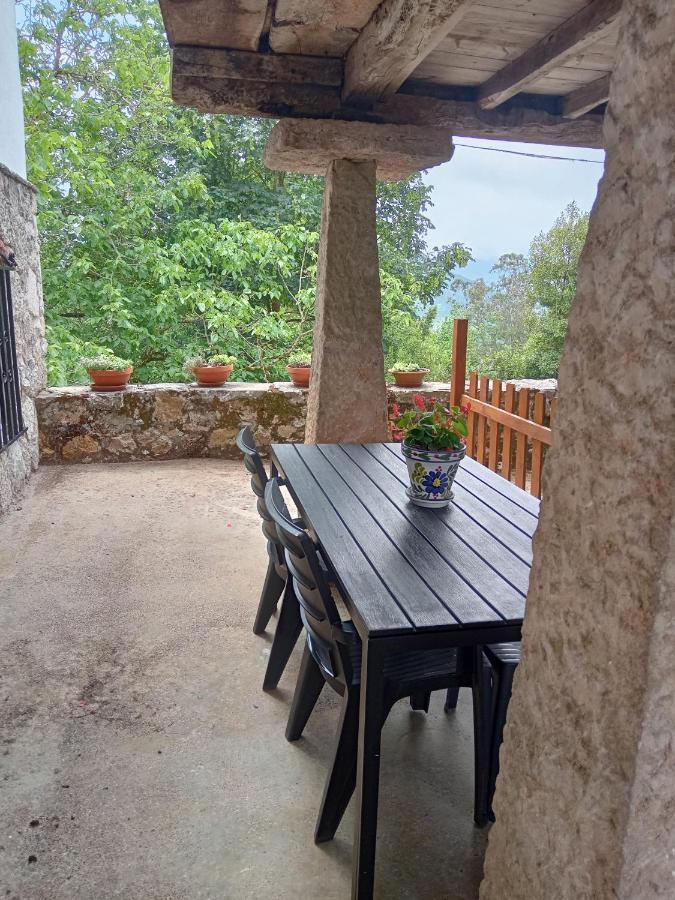 Casa La Cruz A 2Km De Onís Εξωτερικό φωτογραφία
