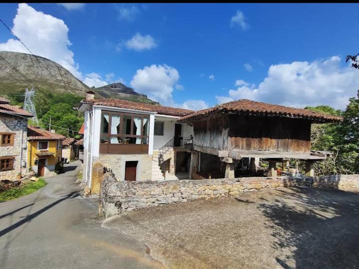 Casa La Cruz A 2Km De Onís Εξωτερικό φωτογραφία